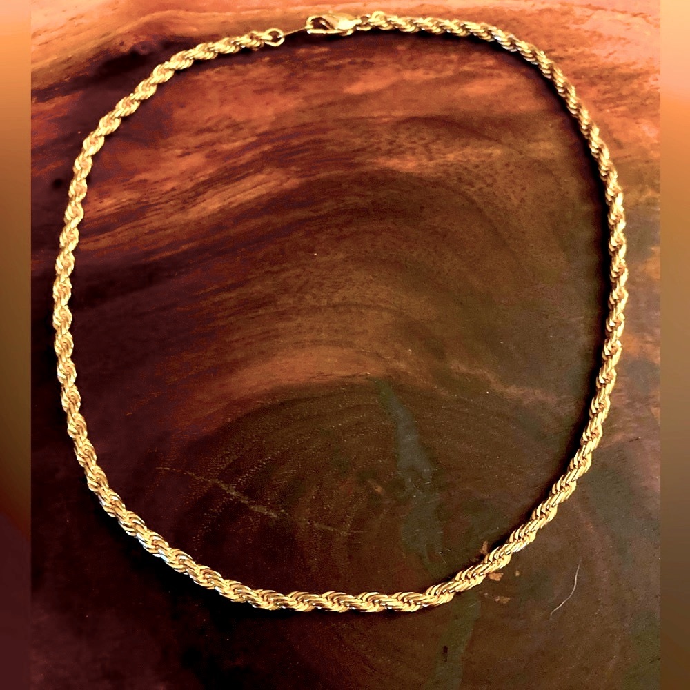 Gold Rope Chain - Picture 4 of 4
